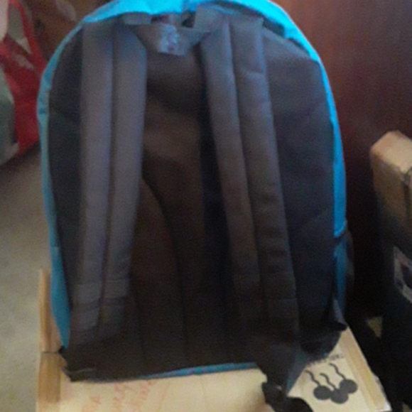 Backpack - Picture 4 of 5